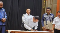 Penandatanganan MoU Pemprov Papua Pegunungan dan Pemda Biak Numfor. - IST