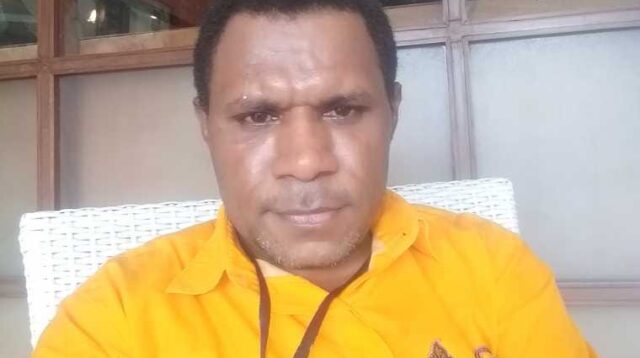 Thomas Ch. Syufi, Direktur Eksekutif Papua Observatory for Human Rights atau POHR. - IST