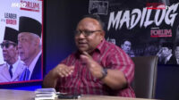 Anggota DPR Provinsi Papua Tengah, John Gobay dalam sebuah siniar atau podcast di kanal Youtube Forum Keadilan TV bertajuk “Jhon Gobay: Perpanjangan Freeport Tanpa Izin Masyarakat Papua” yang dipublikasi pada 26 Maret 2026. - Tangkapan layar youtube Forum Keadilan TV.